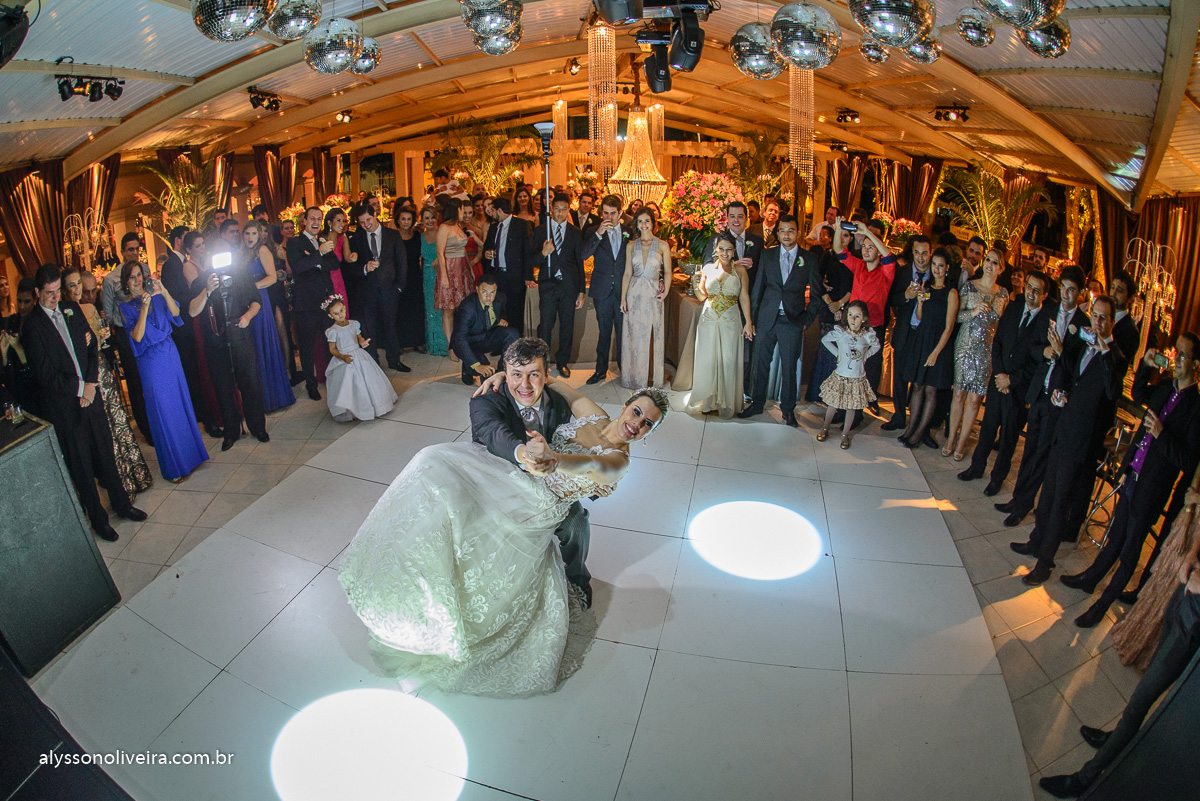 Alysson Oliveira Fotografo de Casamento no Brasil, Fotografo de Casamento, Fotografo de Casamento no triangulo mineiro, Fotografo de Casamento em Uberaba, Aliança de Casamento, Buque de noiva, buque de Daminha, Casamento Mariana Misson e Junior Mac