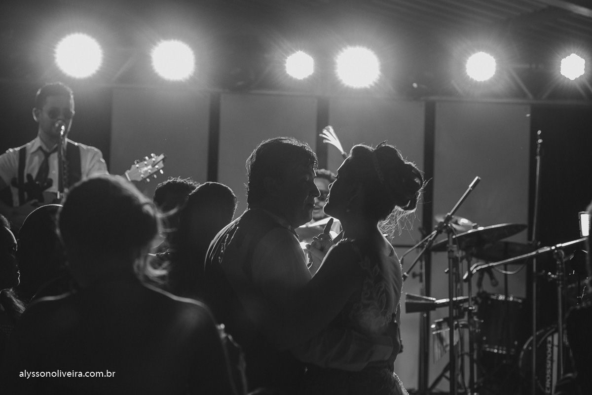Alysson Oliveira Fotografo de Casamento no Brasil, Fotografo de Casamento, Fotografo de Casamento no triangulo mineiro, Fotografo de Casamento em Uberaba, Aliança de Casamento, Buque de noiva, buque de Daminha, Casamento Mariana Misson e Junior Mac