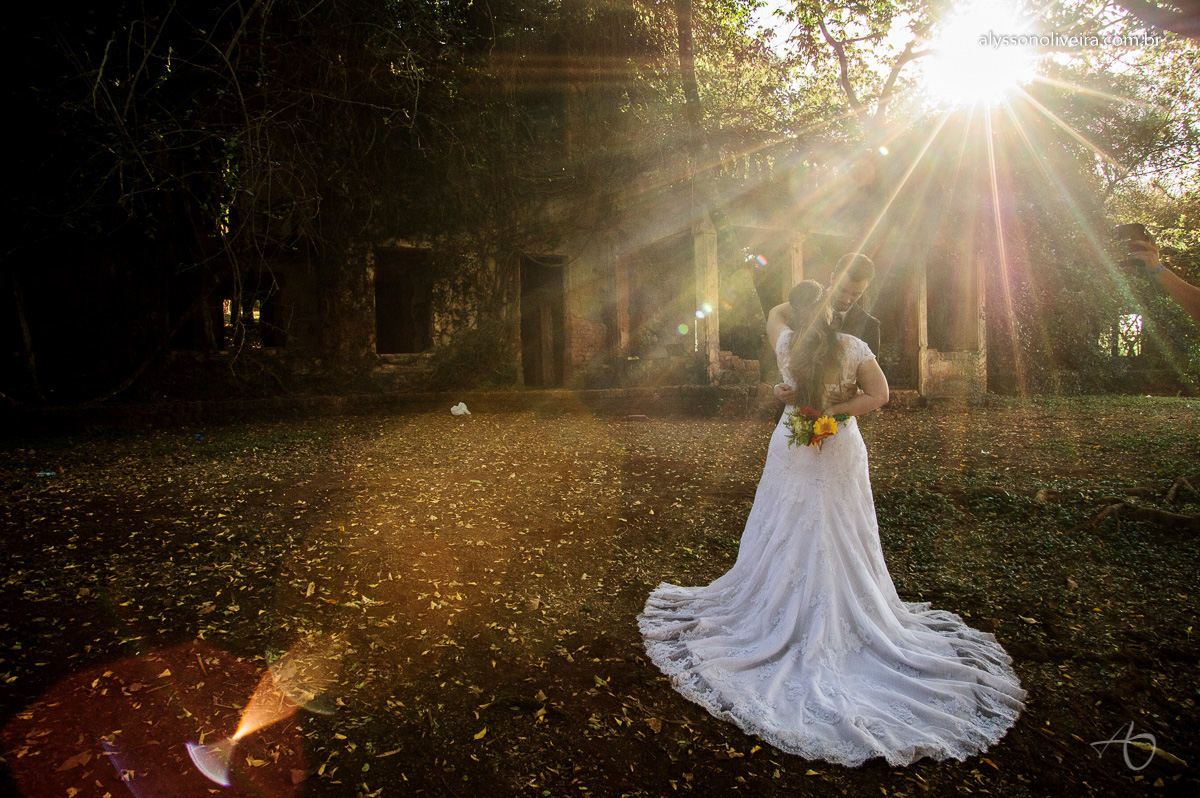 Trash the dress, ensaio pós casamento, fotografia de noivos em Araxá, Pre-Wedding em Araxá, Fotografo em Araxá, Pré wedding romantico, fotografo Alysson Oliveira, Alysson Oliveira Fotografia, Daniela e Jefferson, Alysson