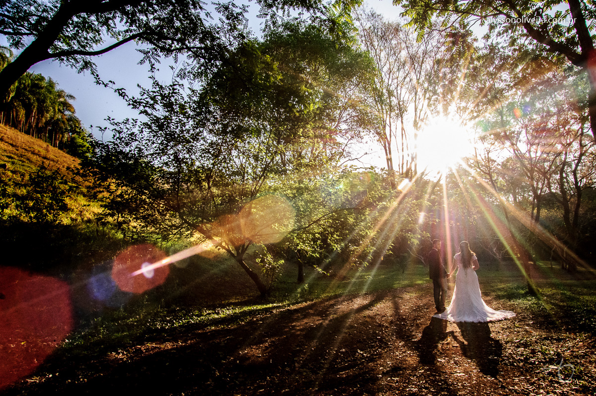 Trash the dress, ensaio pós casamento, fotografia de noivos em Araxá, Pre-Wedding em Araxá, Fotografo em Araxá, Pré wedding romantico, fotografo Alysson Oliveira, Alysson Oliveira Fotografia, Daniela e Jefferson, Alysson