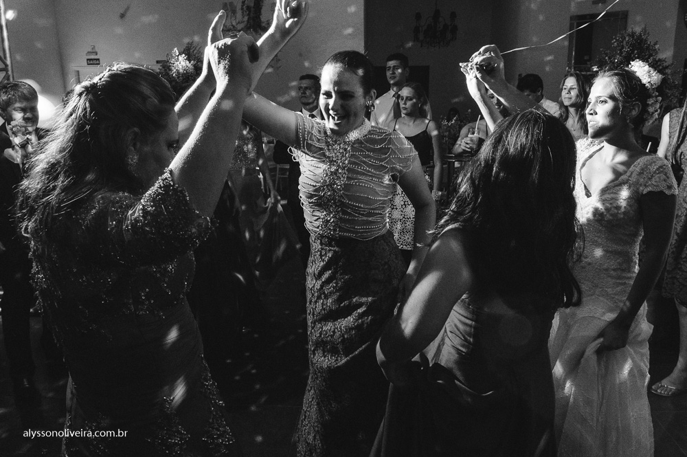 Alysson Oliveira Fotografo de Casamento no Brasil, Fotografo de Casamento, Fotografo de Casamento no triangulo mineiro, Fotografo de Casamento Em Uberaba, Aliança de Casamento, Buque de noiva, buque de daminha, Casamento Camilinha e Igor, Alysson O