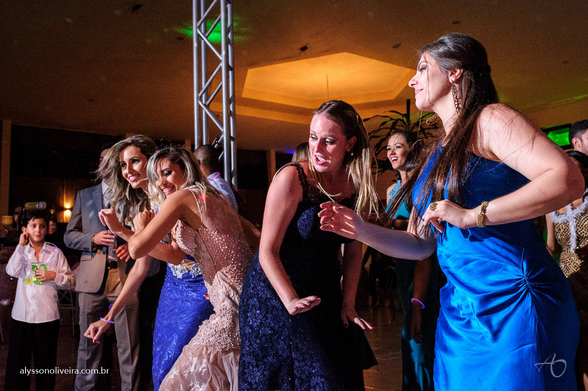 Alysson Oliveira Fotografo de Casamento no Brasil, Fotografo de Casamento, Fotografo de Casamento no triangulo mineiro, Fotografo de Casamento Em Uberaba, Aliança de Casamento, Buque de noiva, buque de daminha, Casamento Graziela e Nino, Alysson Ol