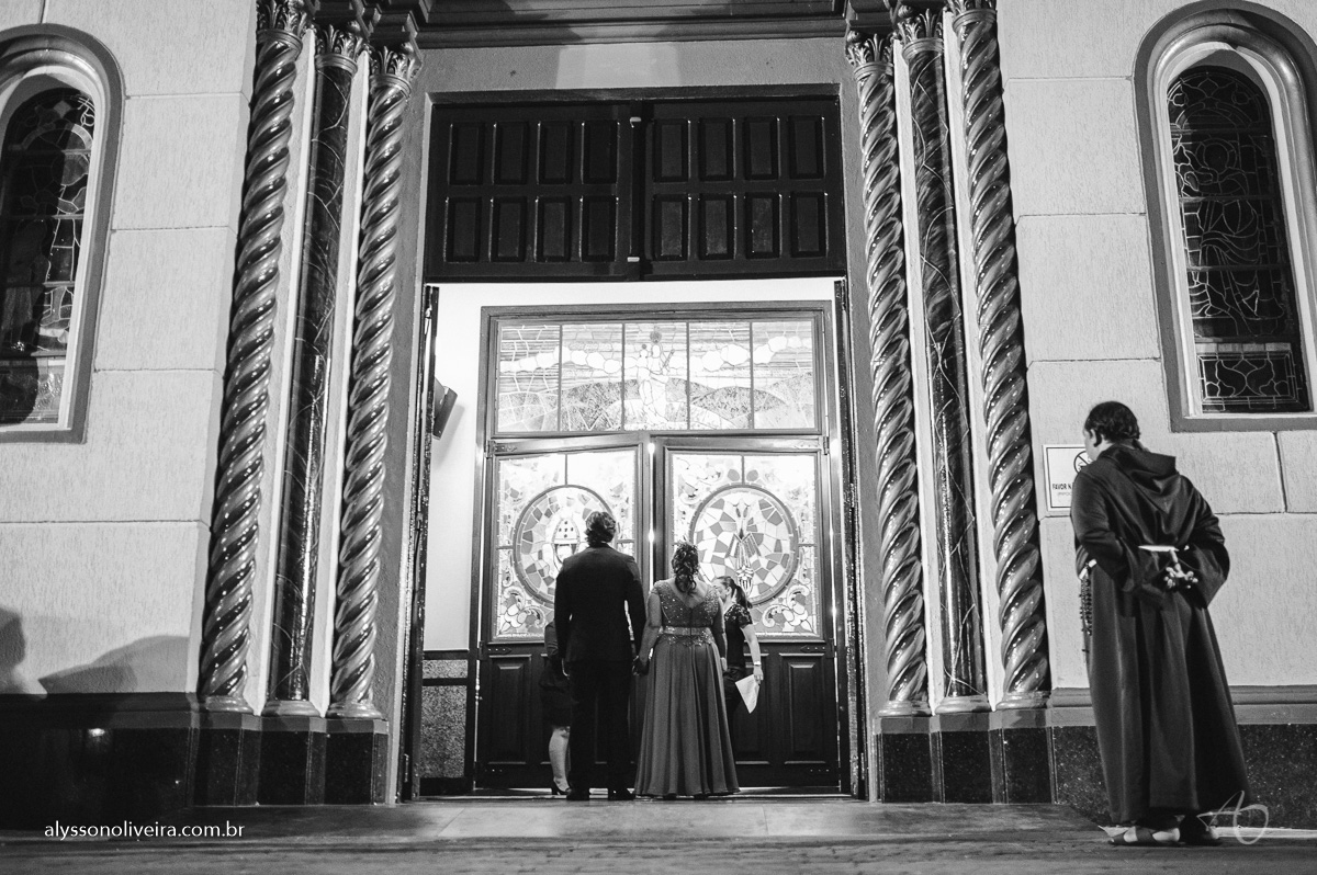 Alysson Oliveira Fotografo de Casamento no Brasil, Fotografo de Casamento, Fotografo de Casamento no triangulo mineiro, Fotografo de Casamento Em Uberaba, Aliança de Casamento, Buque de noiva, buque de daminha, Casamento Graziela e Nino, Alysson Ol
