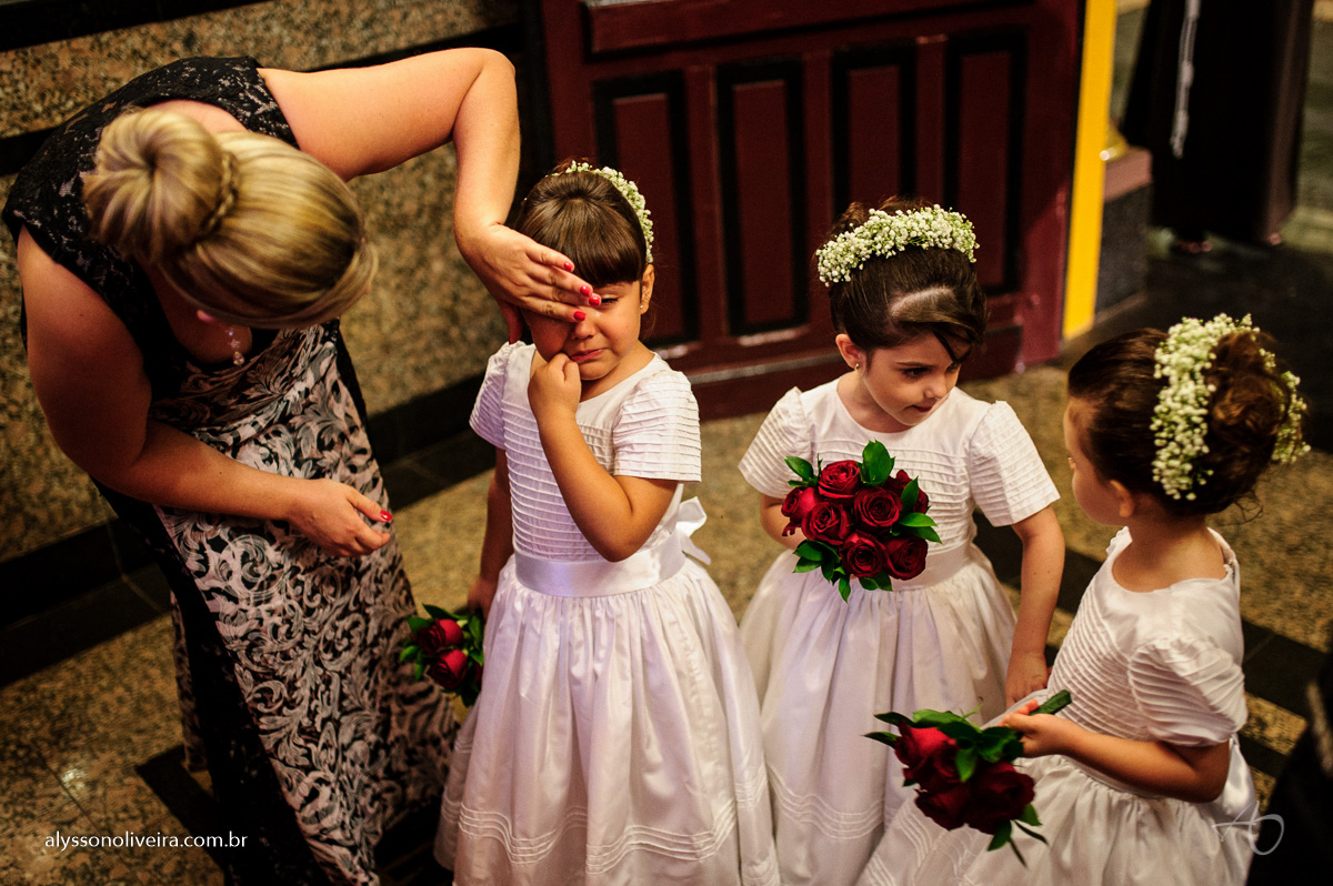 Alysson Oliveira Fotografo de Casamento no Brasil, Fotografo de Casamento, Fotografo de Casamento no triangulo mineiro, Fotografo de Casamento Em Uberaba, Aliança de Casamento, Buque de noiva, buque de daminha, Casamento Graziela e Nino, Alysson Ol