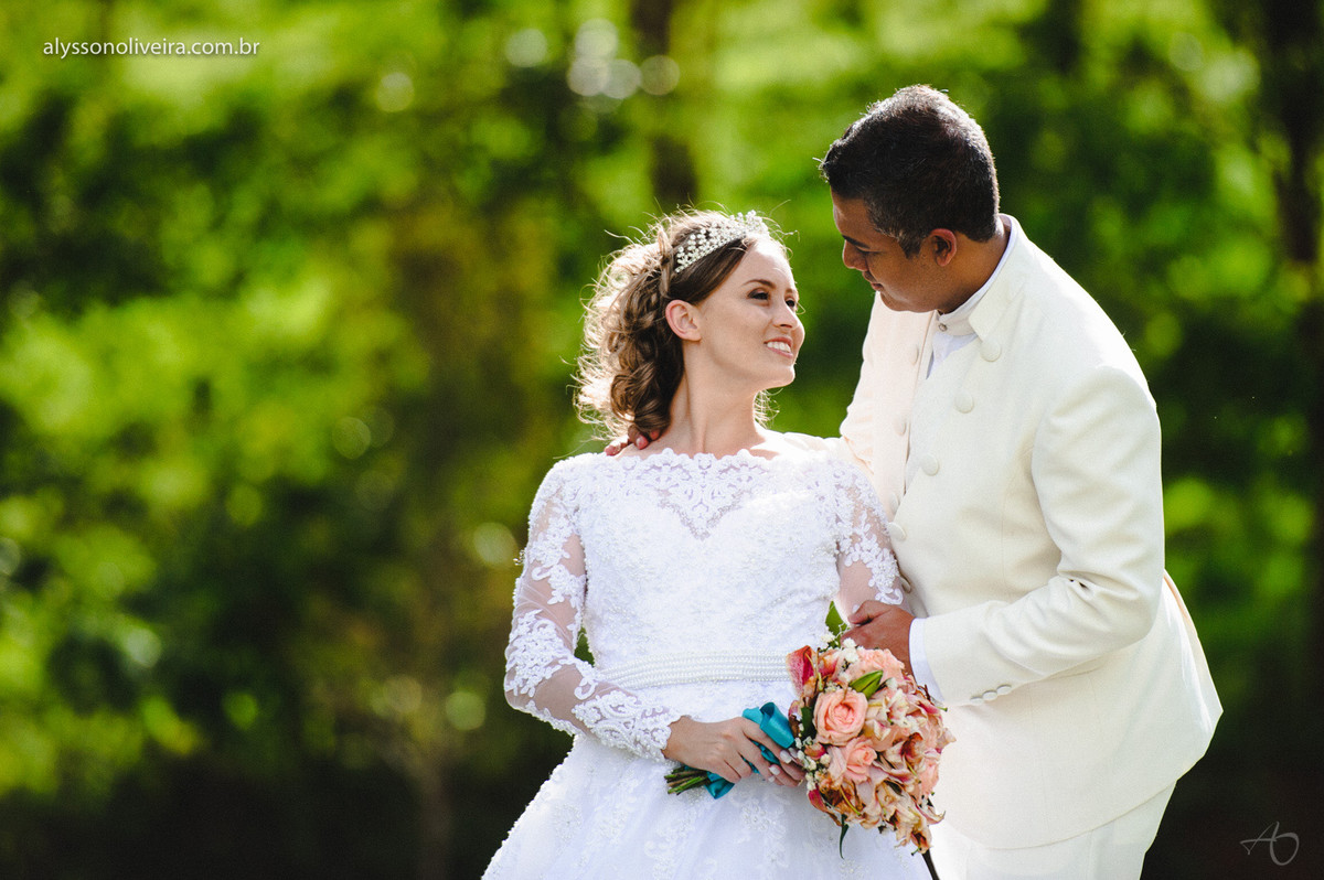 Casamento Stanley e Leticia, Fotografo em Abadia dos Dourados, Fotografo em coromandel, Alysson Oliveira Fotografo em Abadia dos Dourados, trash the dress em Abadia dos Dourados