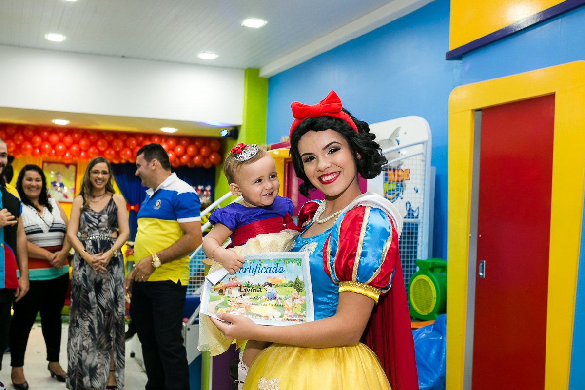 Personagem Vivo bRanca de neve
