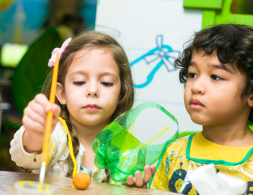 Recreação em casa de festa imaginaArte