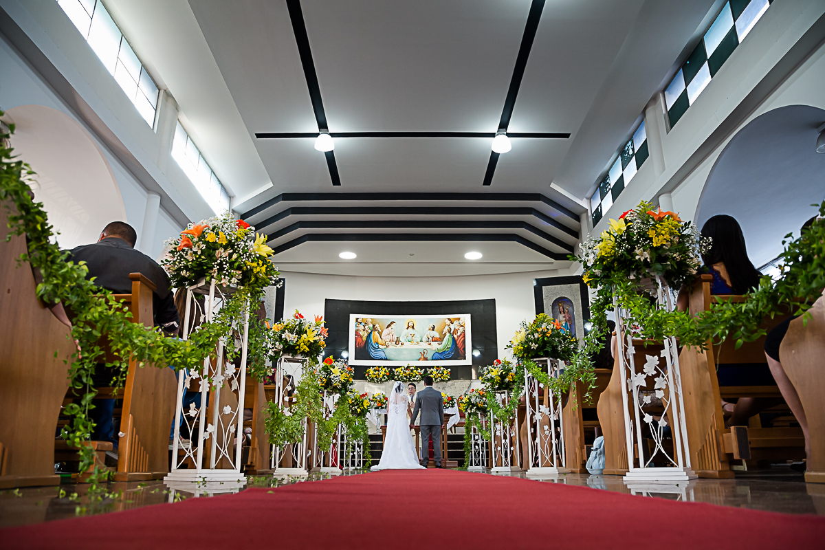 Tapete vermelho da Igreja