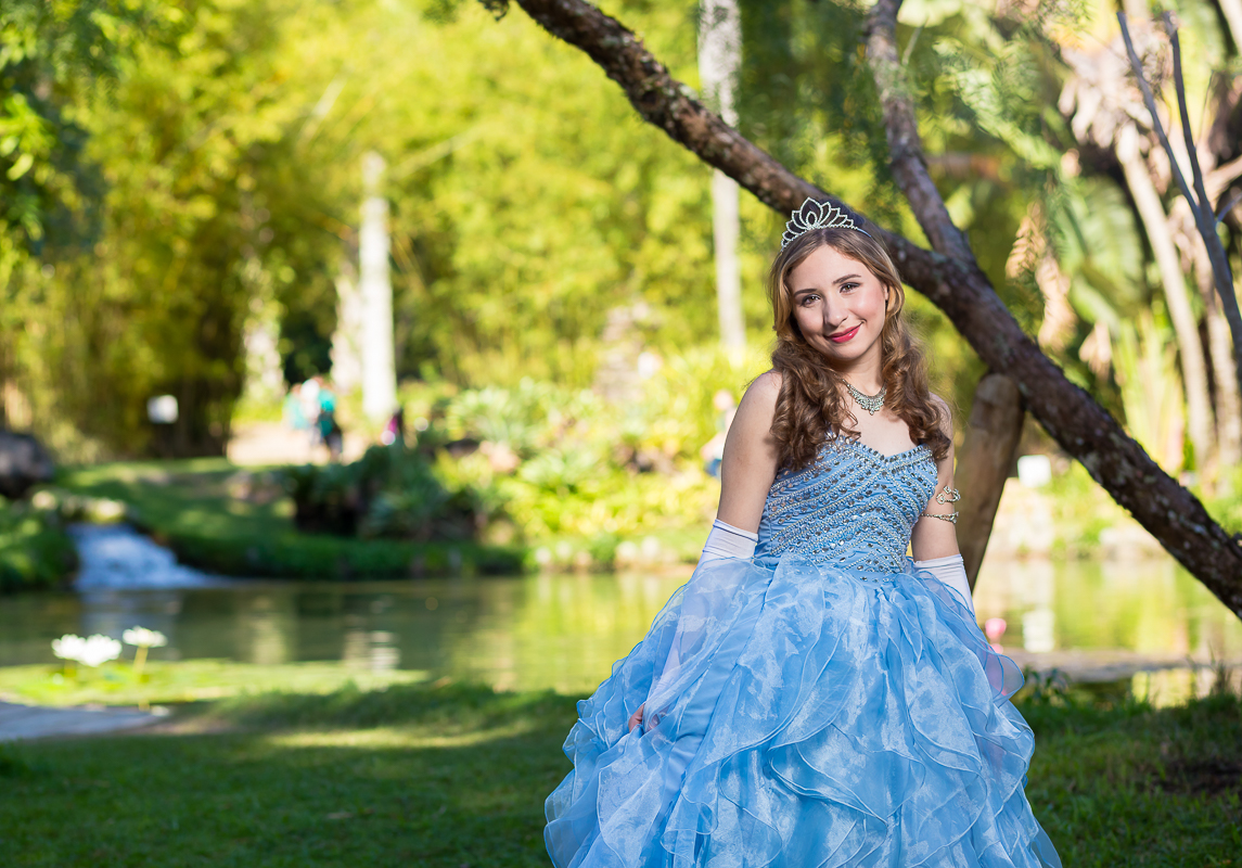 Debutante
