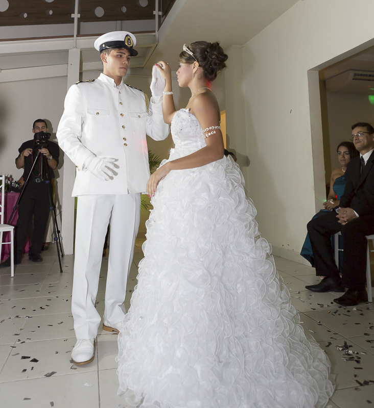 Debutante RJ