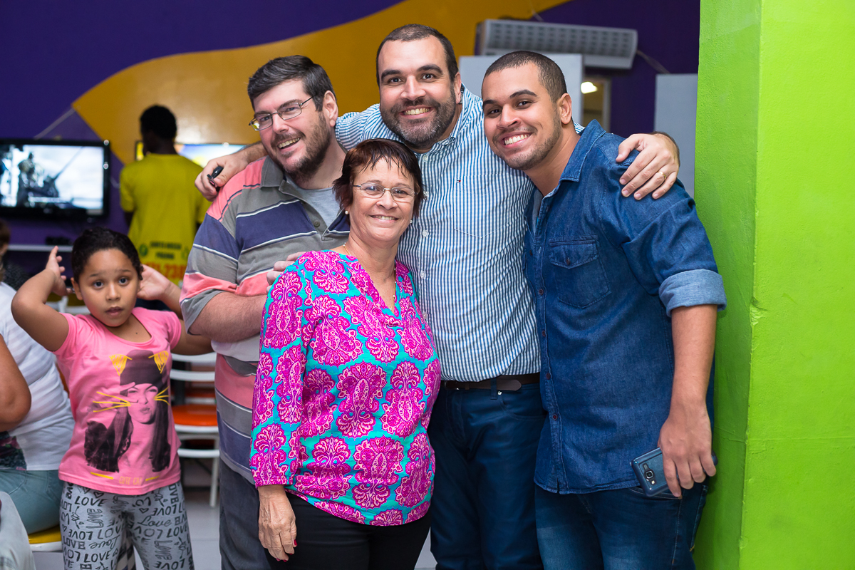 Familia Feliz
