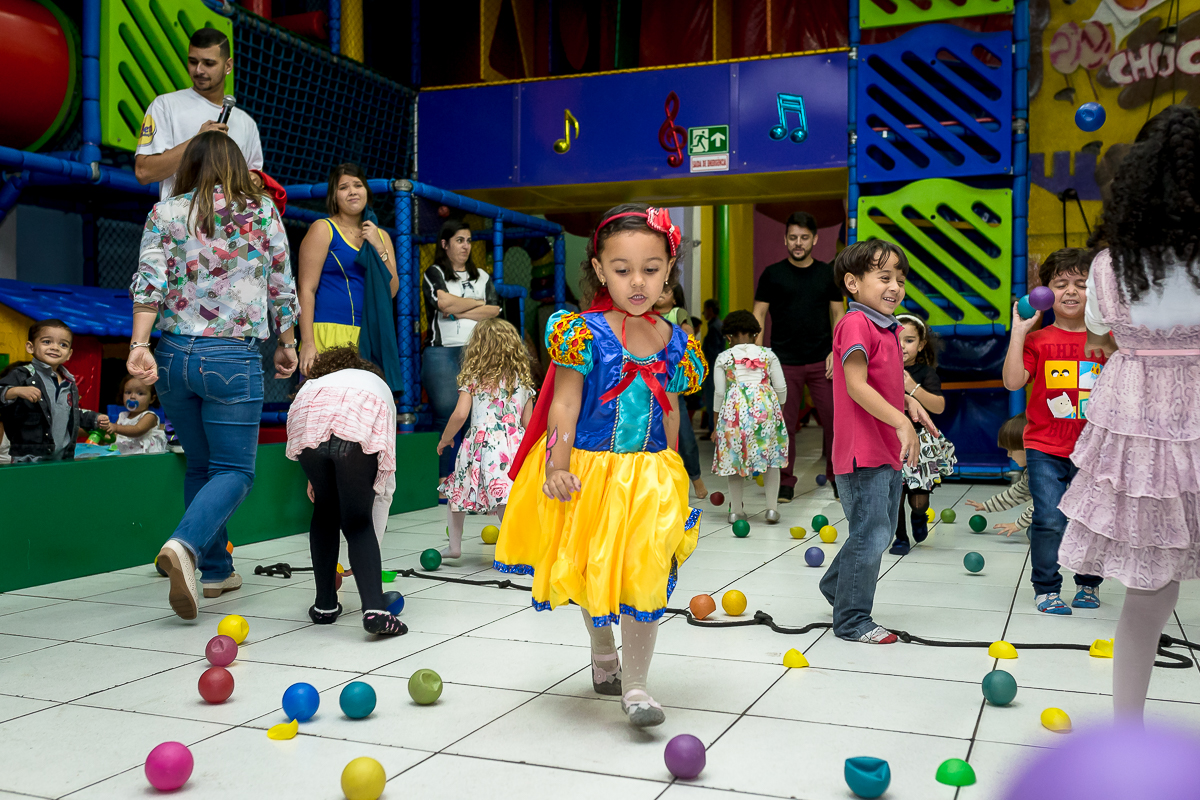 Festa Infantil Branca de Neve