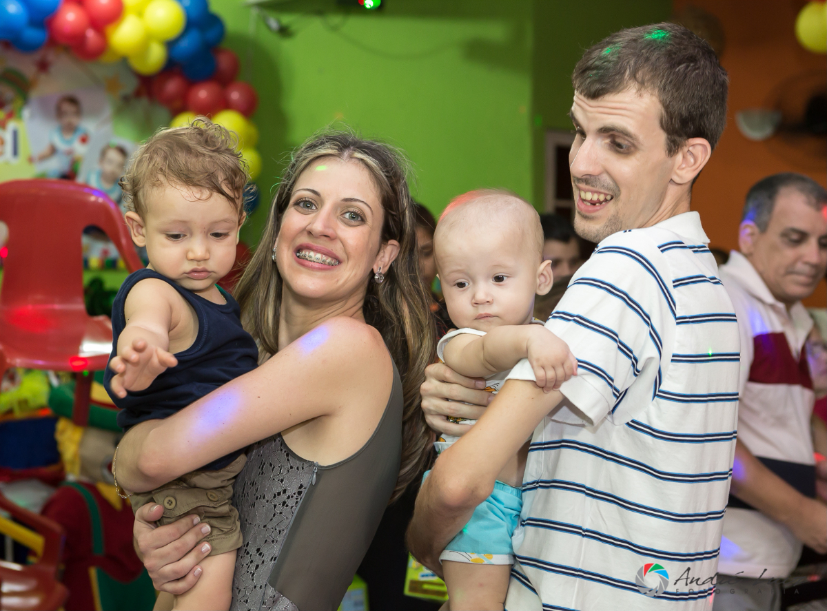 Tio e Sobrinhos
