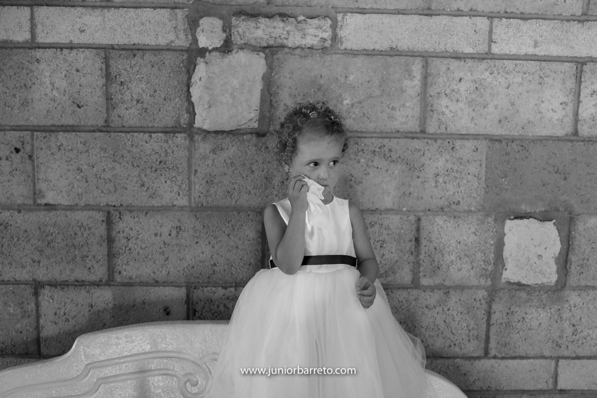 The Ancient Spanish Monastery, casamento em miami, wedding in miami, destination wedding, Bride, dress, dama da honra, daminha, sapato da noiva, sandalia da noiva, irmã da noiva, padrinhos do noivo, padrinhos, perfume da noiva, madrinhas da noiva, pai do