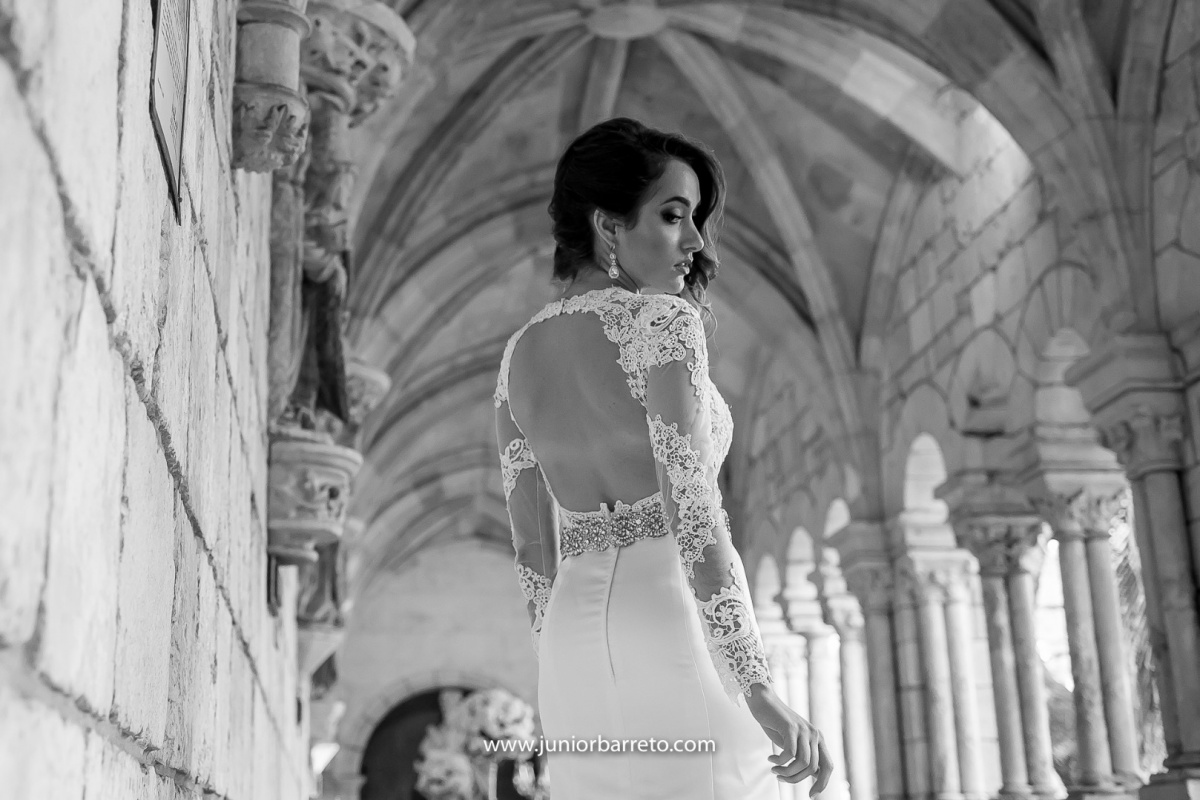 The Ancient Spanish Monastery, casamento em miami, wedding in miami, destination wedding, Bride, dress, dama da honra, daminha, sapato da noiva, sandalia da noiva, irmã da noiva, padrinhos do noivo, padrinhos, perfume da noiva, madrinhas da noiva, pai do