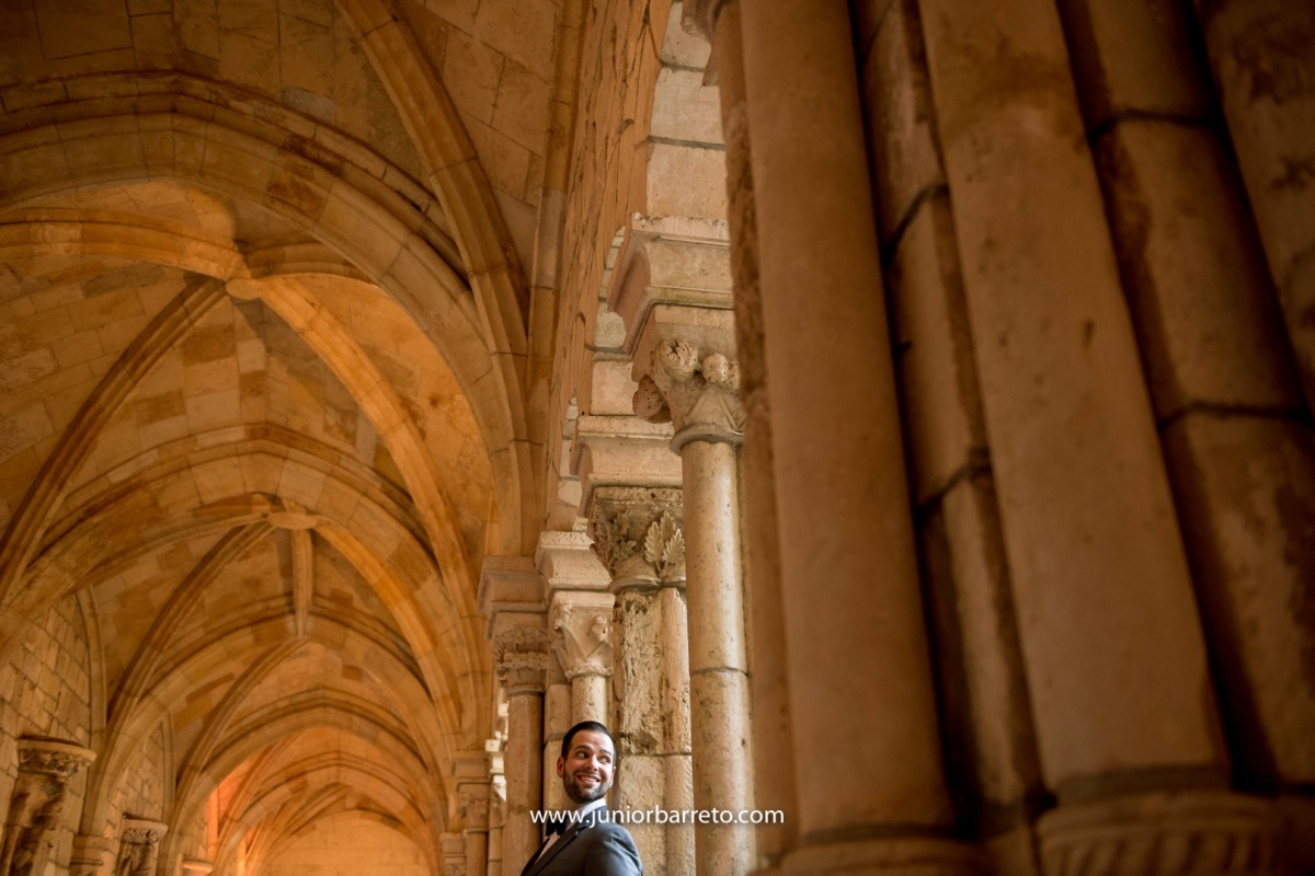 The Ancient Spanish Monastery, casamento em miami, wedding in miami, destination wedding, Bride, dress, dama da honra, daminha, sapato da noiva, sandalia da noiva, irmã da noiva, padrinhos do noivo, padrinhos, perfume da noiva, madrinhas da noiva, pai do