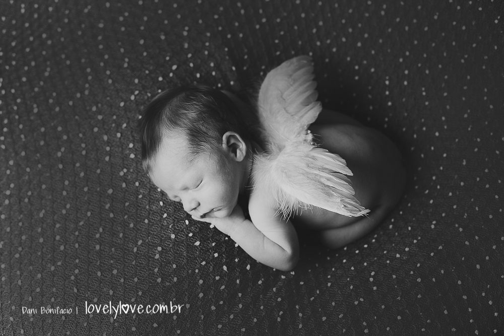 fotografia de recém nascido de anjo