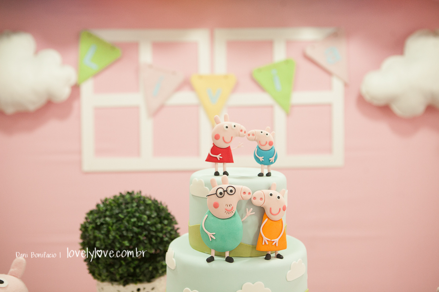 inspiração de bolo peppa pig