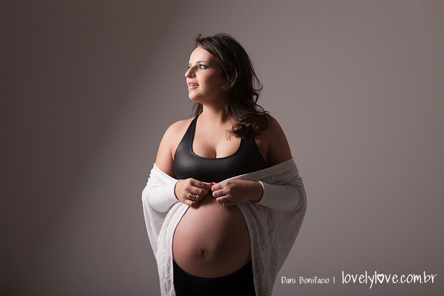 book fotografico de gestante em estudio