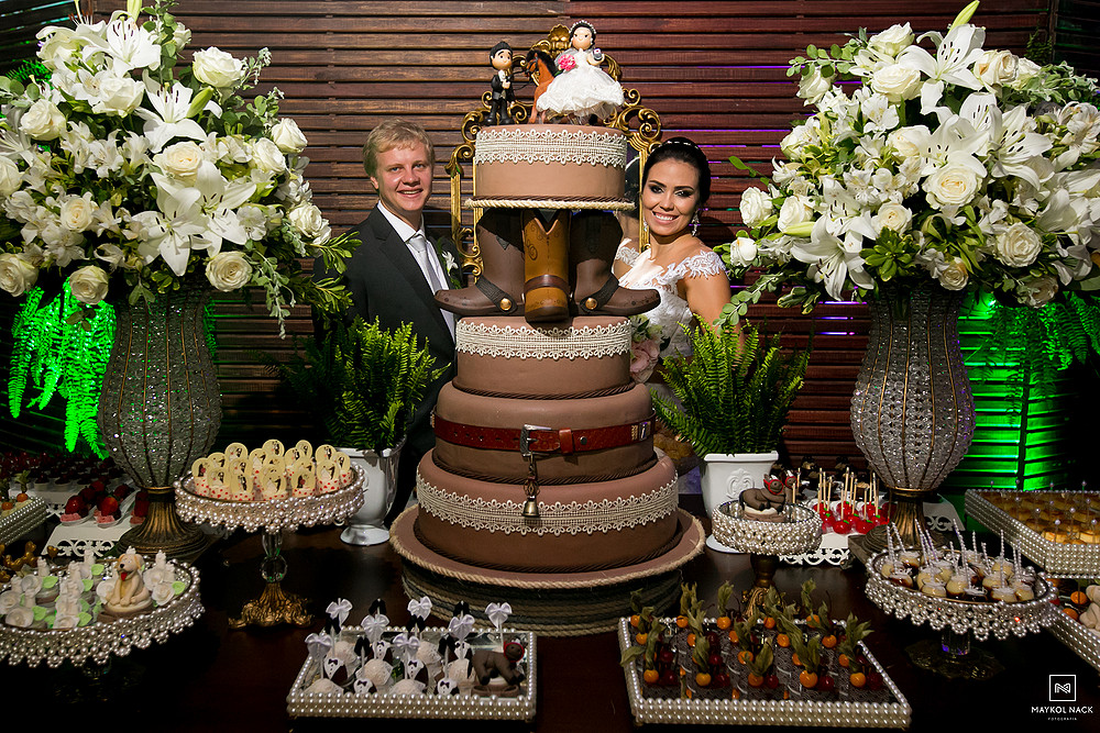 bolo de casamento diferente