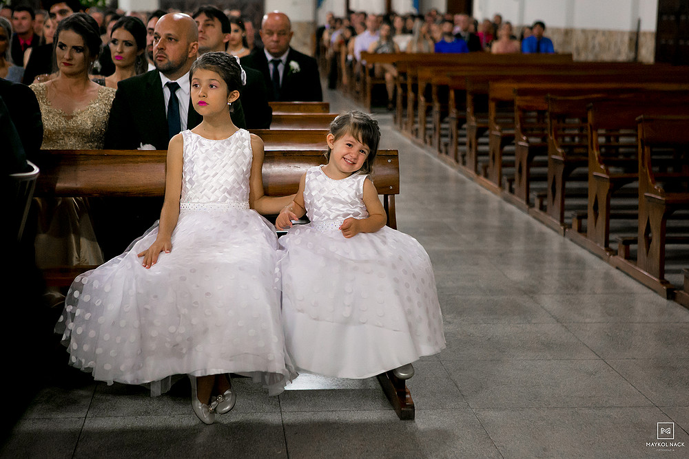 crianças em casamento armazém