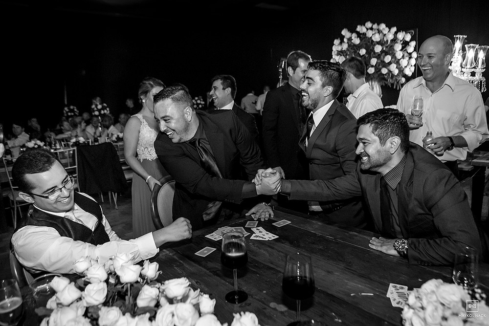 jogando no casamento