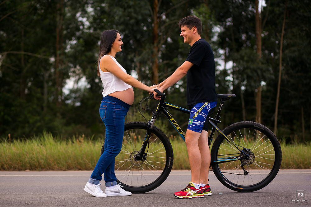 fotos de gestante com bicicleta