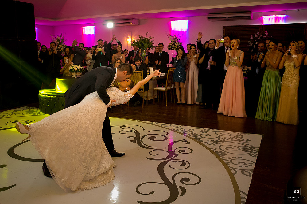 dança dos noivos tubarão