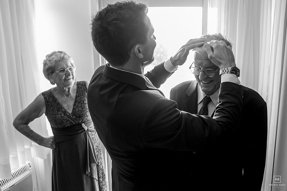 noivo no seu casamento