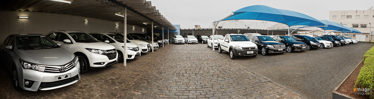 unimarcas veículos de luxo em uberlandia - Albemar Martins