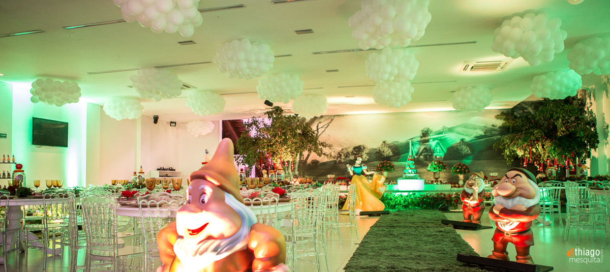festa aniversário branca de neve trique traque goiania