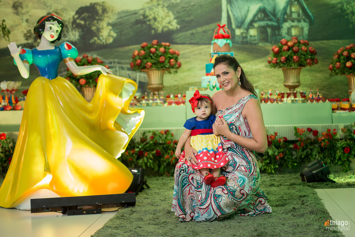 festa aniversário branca de neve trique traque goiania