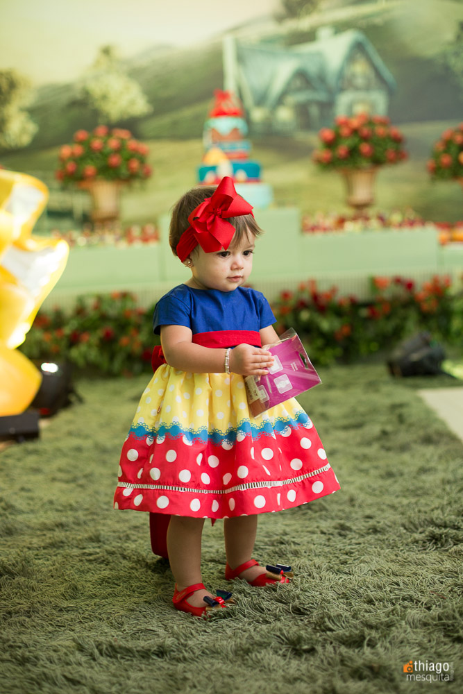 festa aniversário branca de neve trique traque goiania