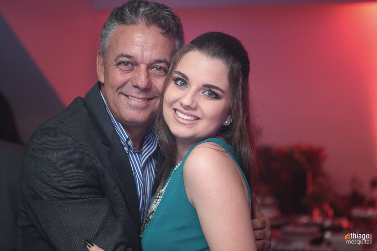 victoria vicky 15 anos
