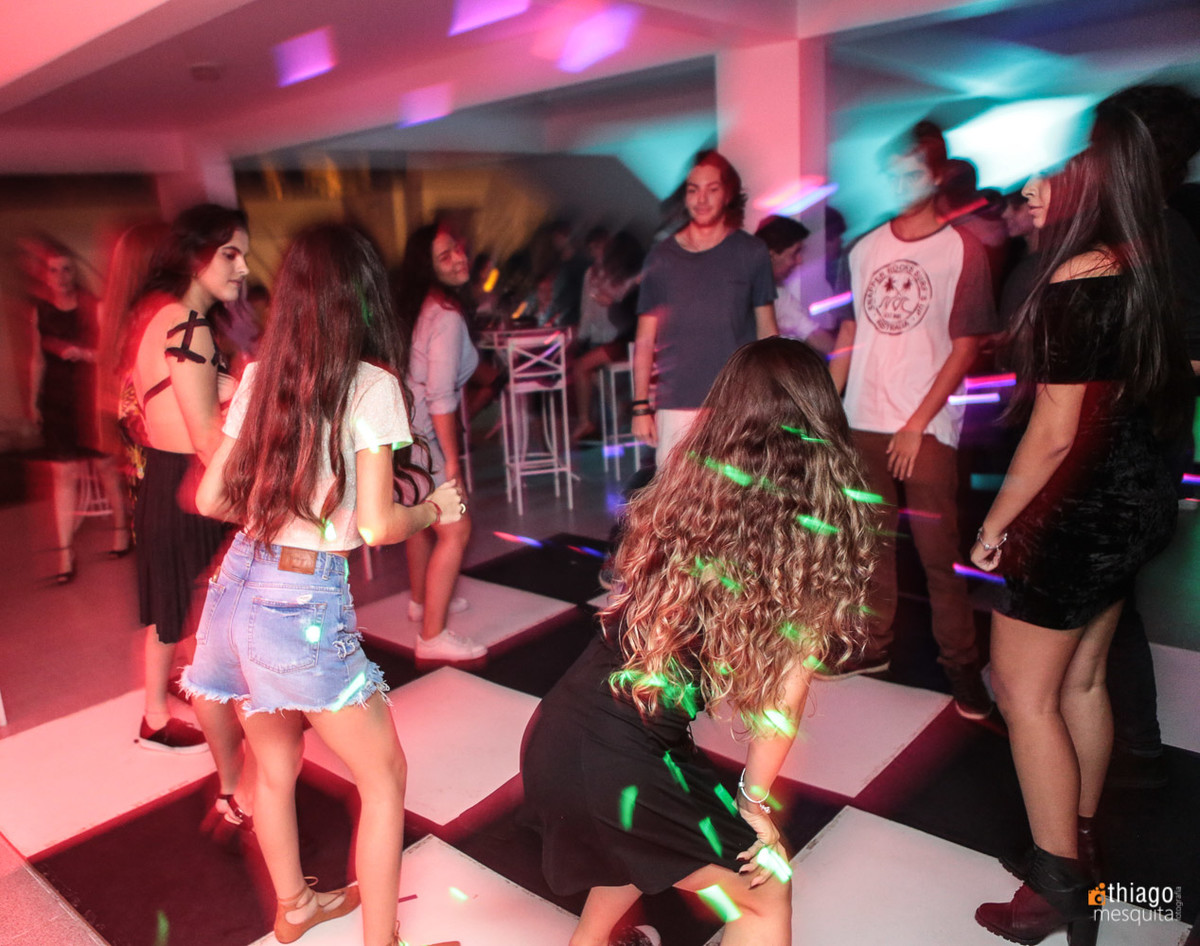 victoria vicky 15 anos