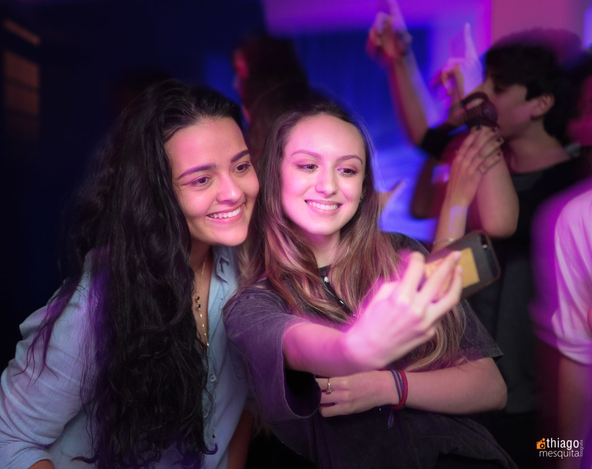 victoria vicky 15 anos