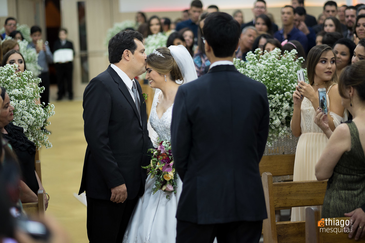 entrega da noiva no altar, fotografo Thiago Mesquita