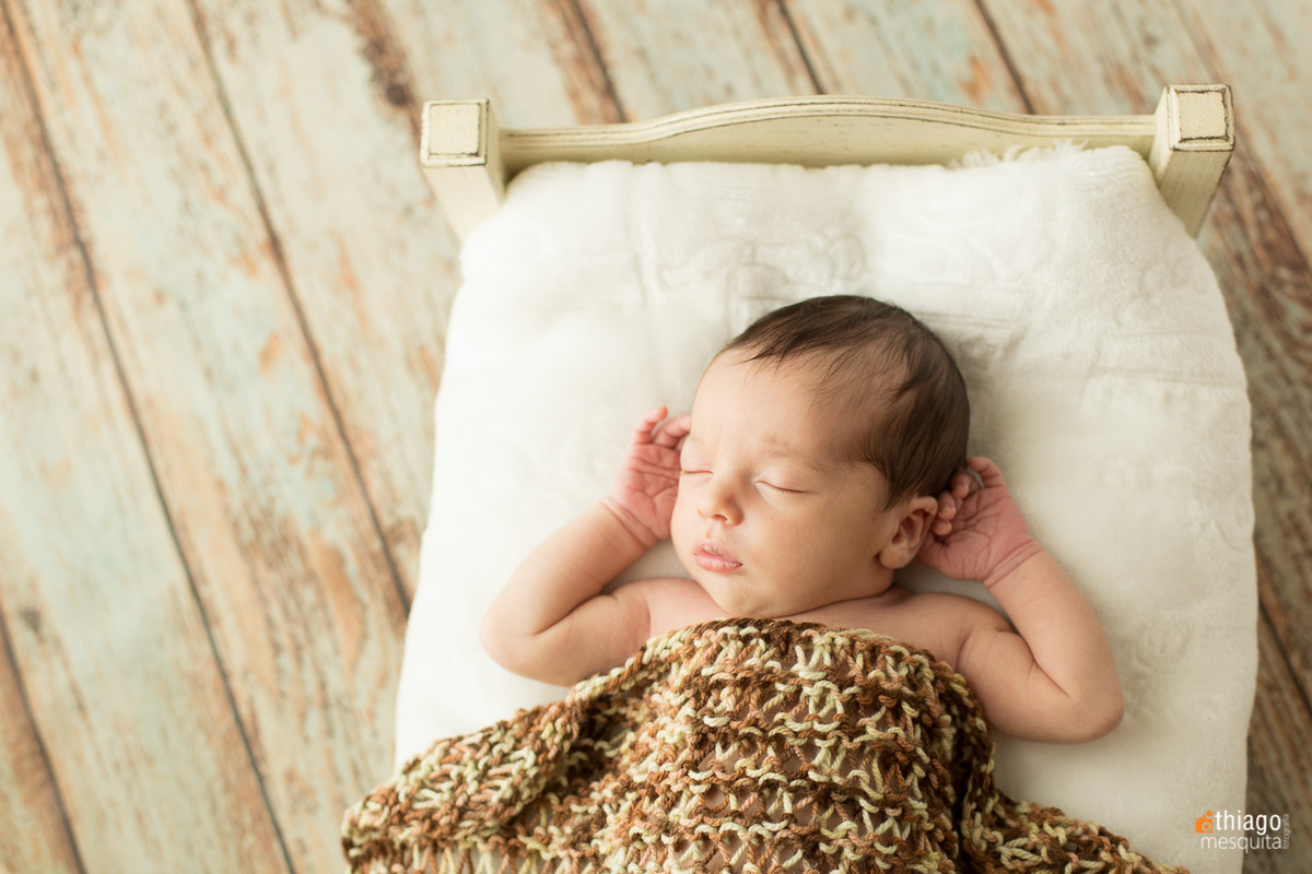 Newborn dormindo. Adriana Mesquita