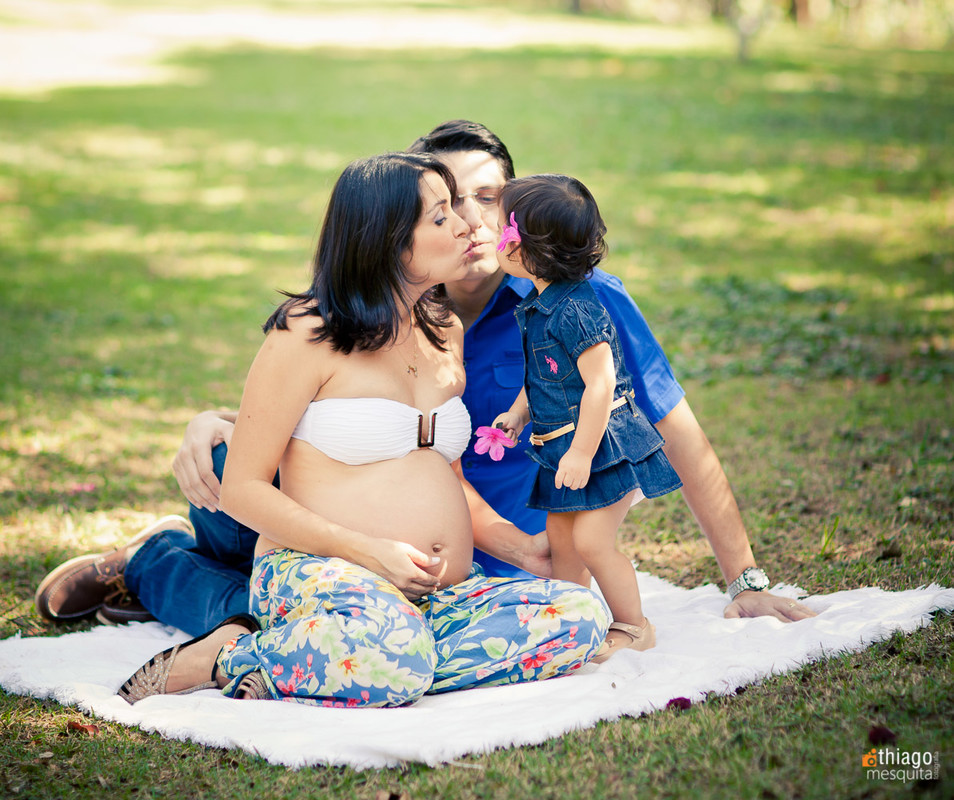 sessão de gestante em familia. Adriana Mesquita