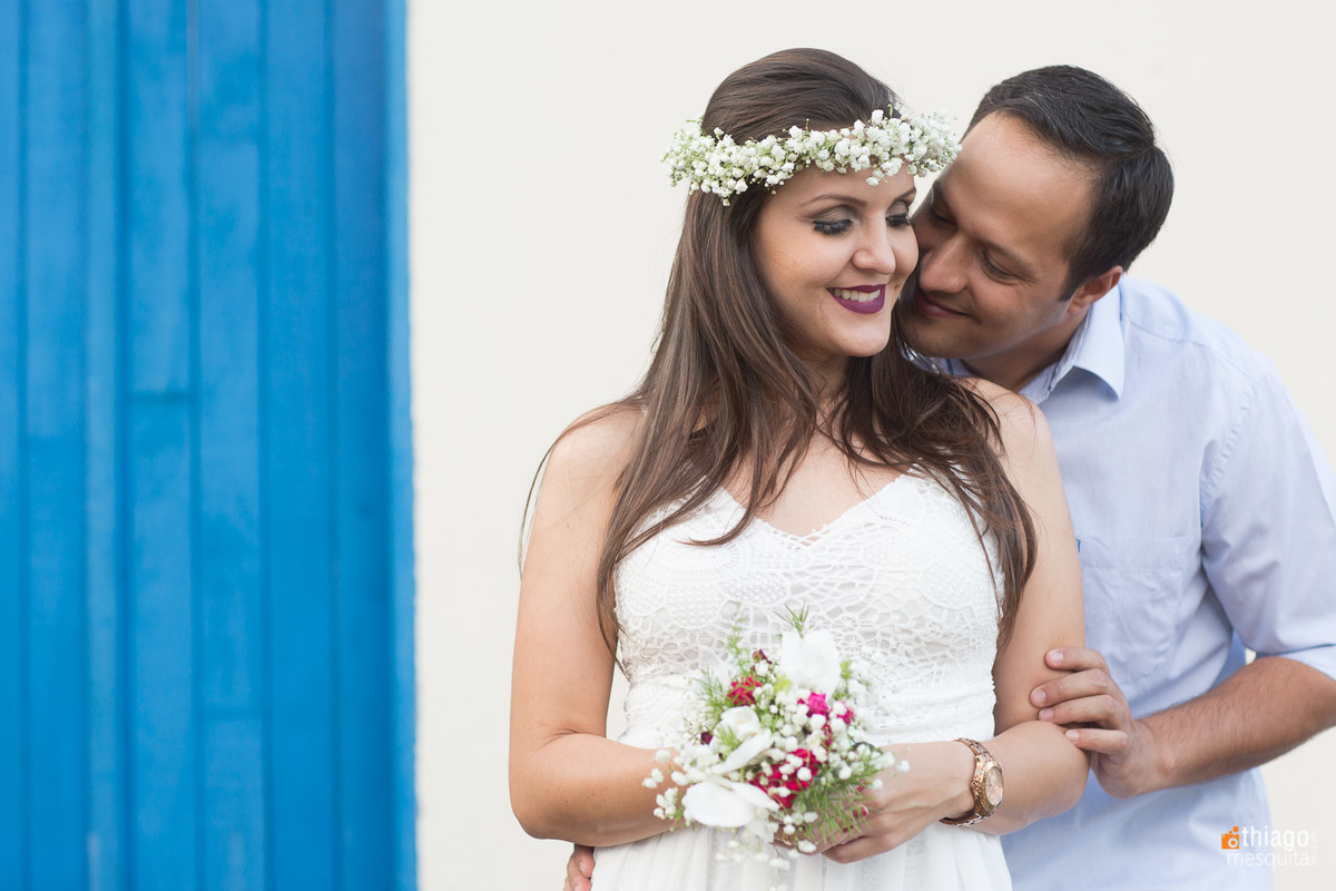 coroa de flores e buque para fotos de precasamento prewedding