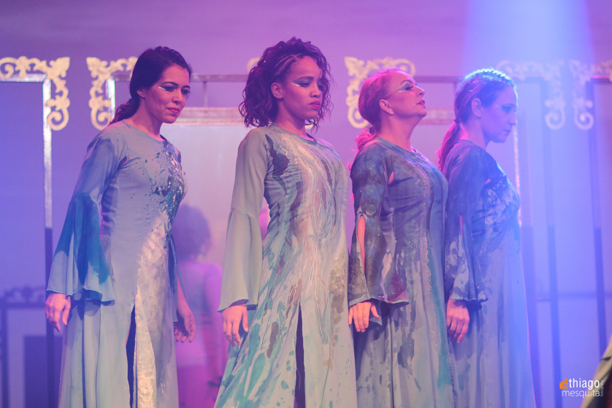 dança e teatro mulheres águias 2016
