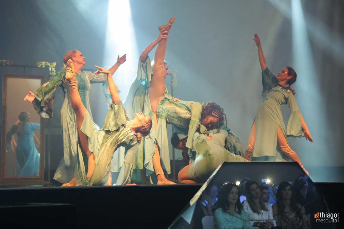 dança e teatro mulheres águias 2016