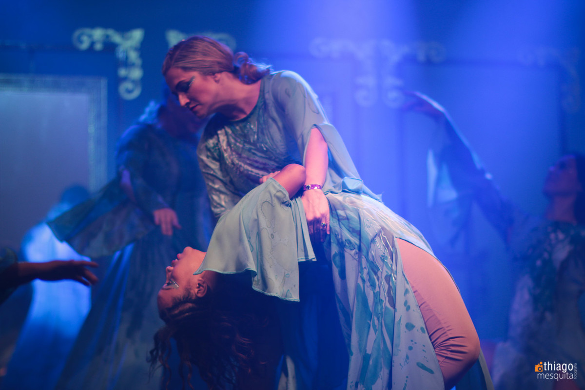 dança e teatro mulheres águias 2016