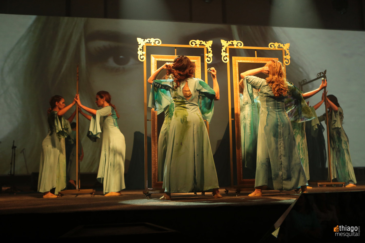 dança e teatro mulheres águias 2016 espelho