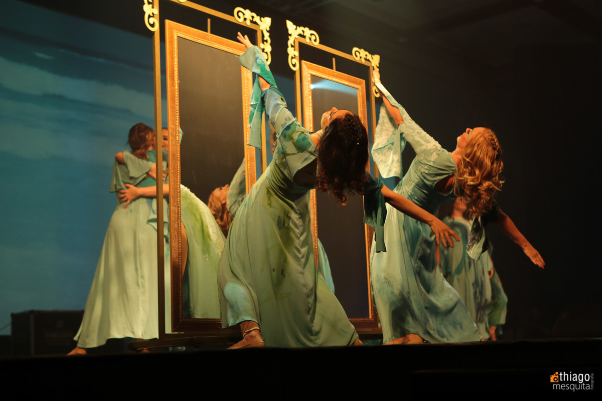dança e teatro mulheres águias 2016