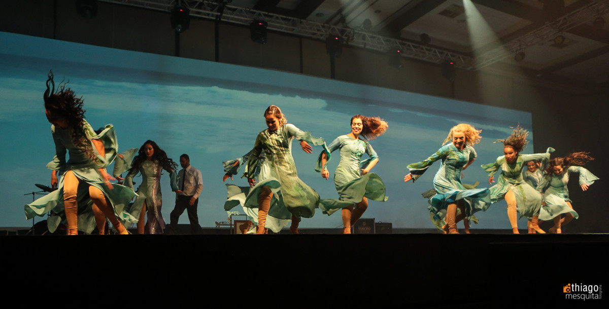 dança e teatro mulheres águias 2016