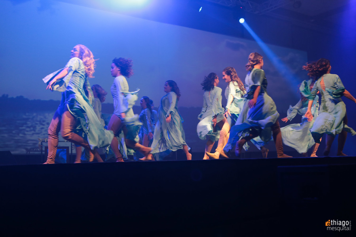 dança e teatro mulheres águias 2016
