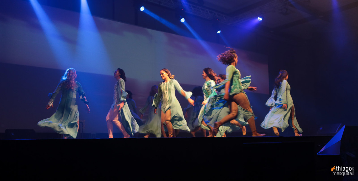 dança e teatro mulheres águias 2016