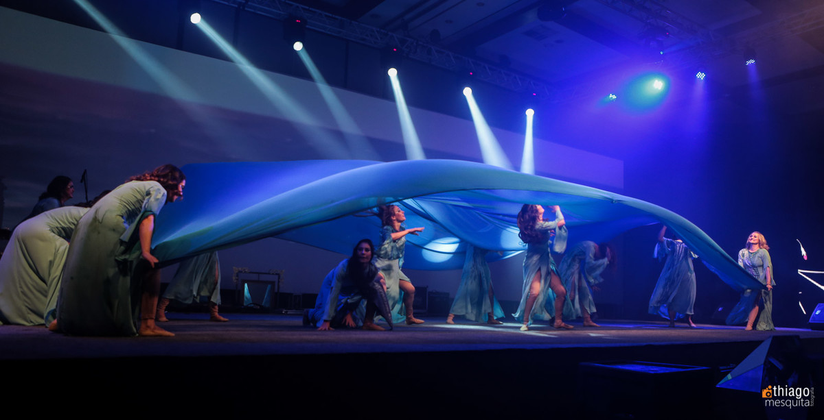 dança e teatro mulheres águias 2016 tecido