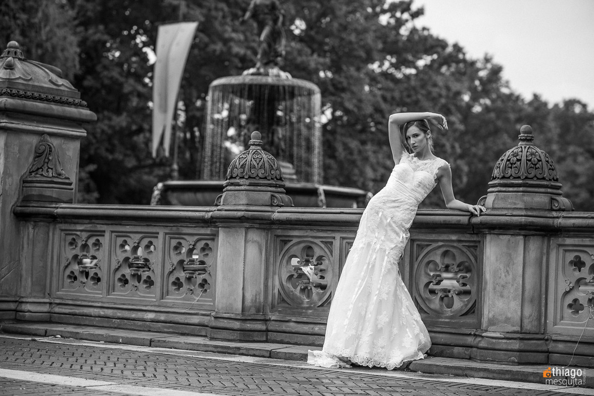 bethesda fountain central park bride